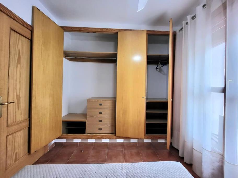 Flamenco, Apartamento Exclusivo De Dos Habitaciones En El Pleno Del Casco Antiguo, Alicante, Playa, Centro Historico, Rambla Eksteriør bilde